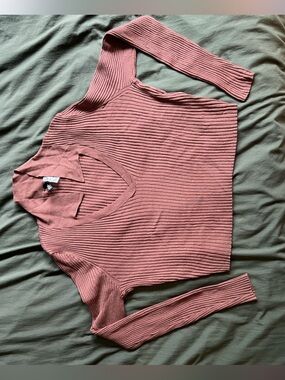 H&M Brown Ribbed V Neck Crop Top